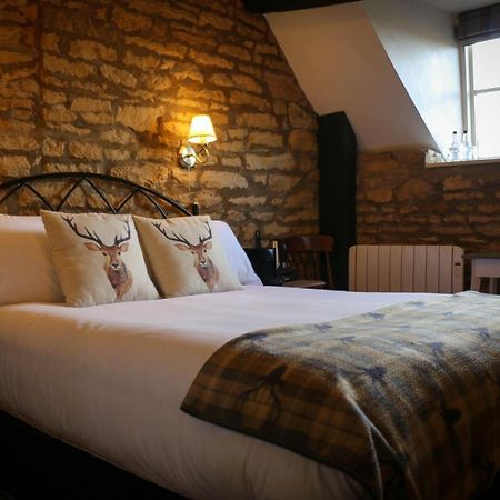 The Horse & Groom Stow-on-the-Wold Екстериор снимка