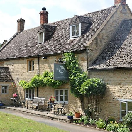 The Horse & Groom Stow-on-the-Wold Екстериор снимка
